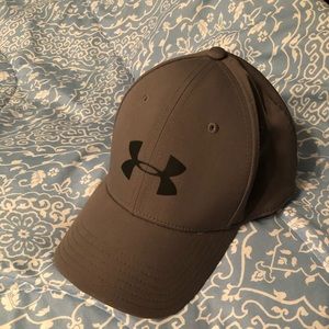 Under Armour men’s hat